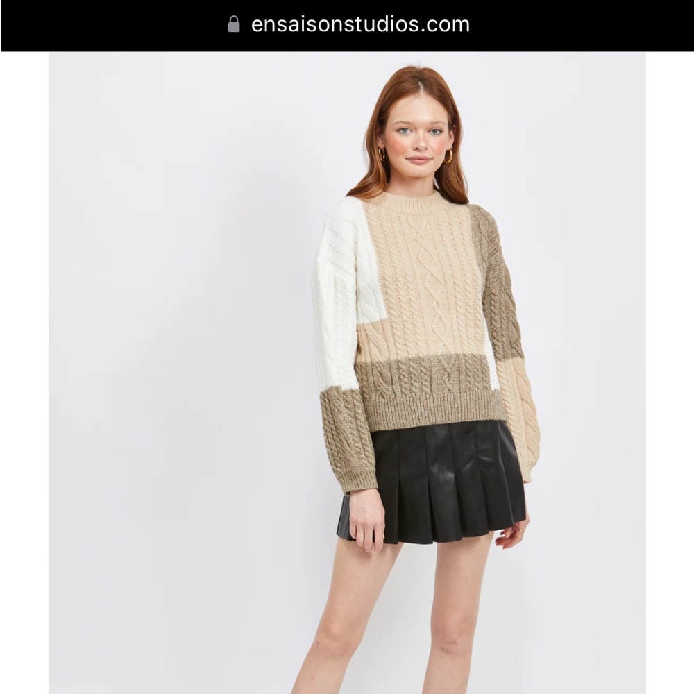 En Saison Harper Sweater - Picture 8 of 9